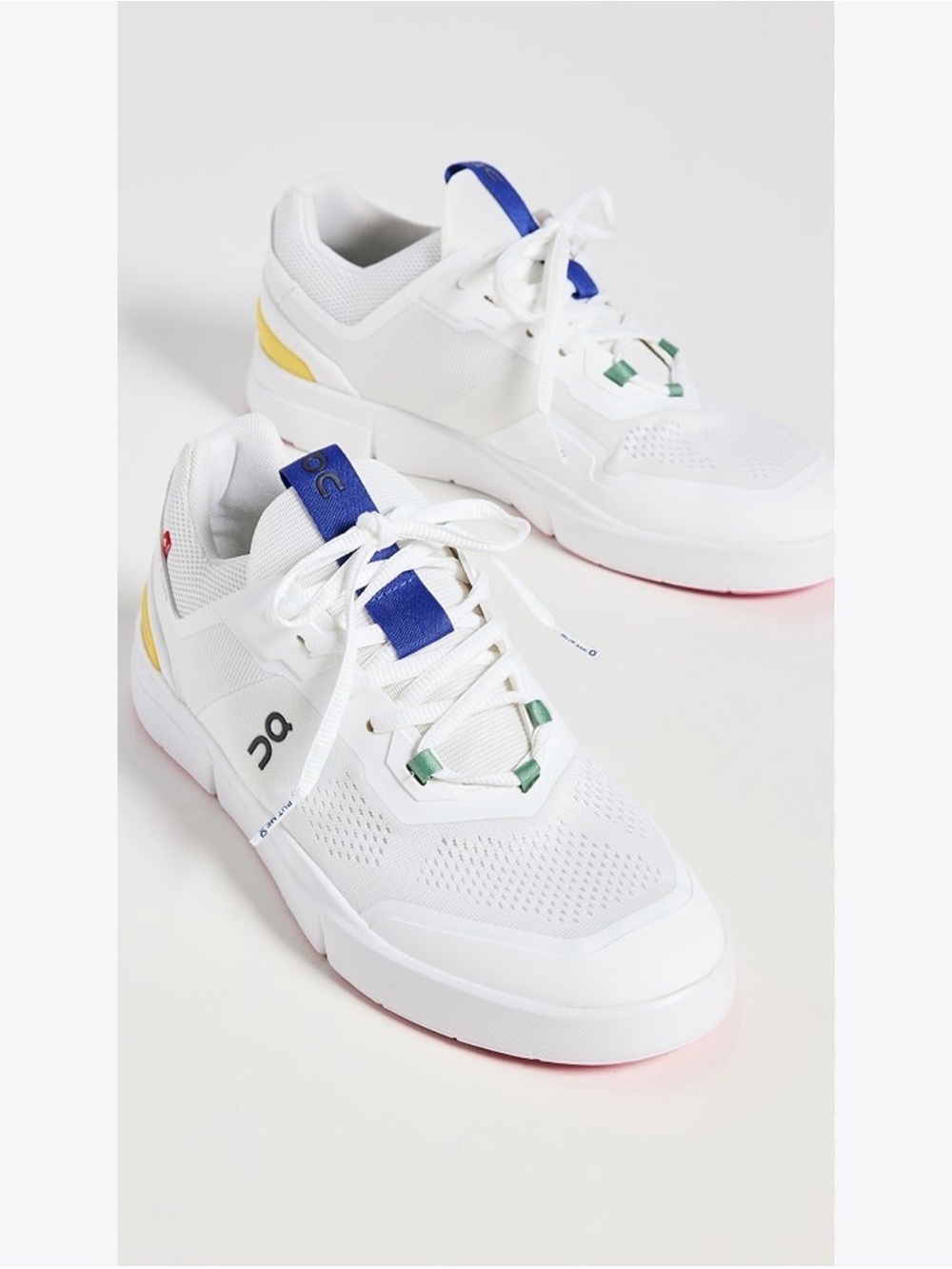 Women's On Running The Roger Spin Sneakers Size 9.5